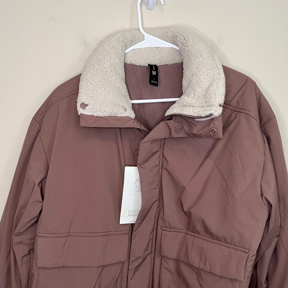 NWT All In Motion Mid-Weight Puffer Jacket Size L - Picture 7 of 12